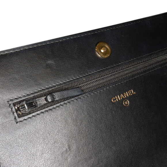 Auth Chanel Quilted Crackled Patent #157741C25B - Picture 7 of 11